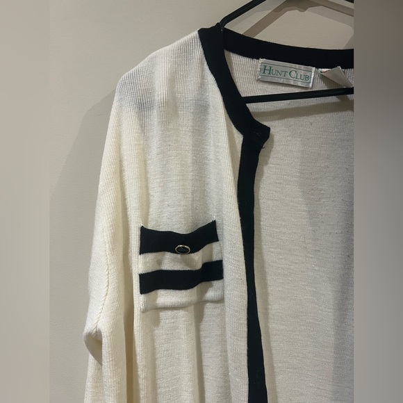 Vintage cream and black preppy cardigan - Picture 4 of 6